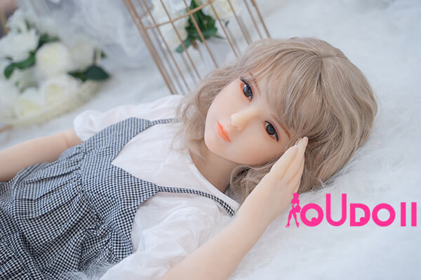 Sex doll porn-Cute Realistic Flat Chested Mini Sex Doll Yasmin 140cm 4ft 5-11